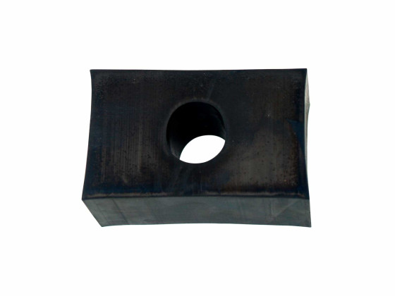 Gummiklods f/konsol - Med ovalt hul Ø16mm, 61x30x39mm